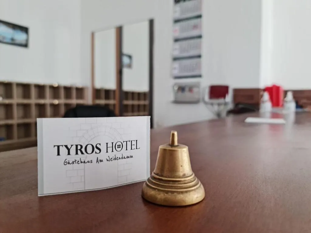 Tyros Hotel Und Gaestehaus Am Weidendamm Hannover Germany